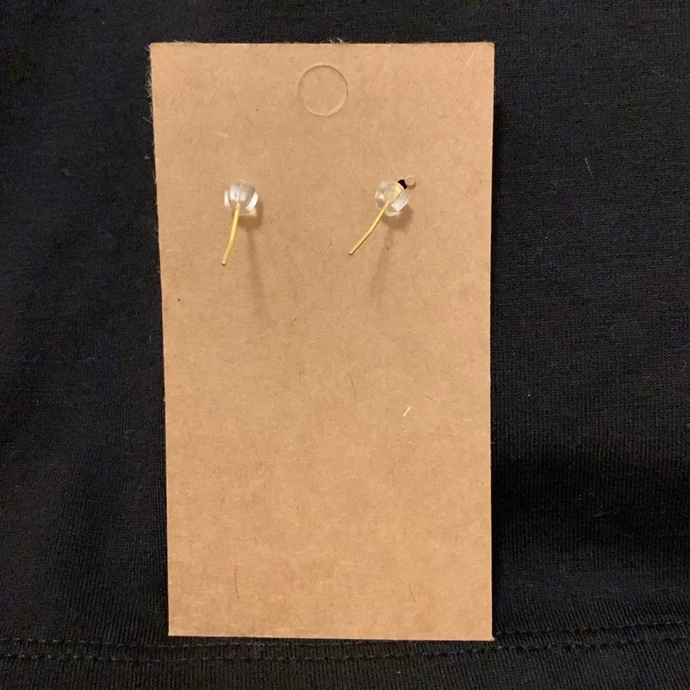 Tuxedo cat dangle earrings NWT - Picture 4 of 4